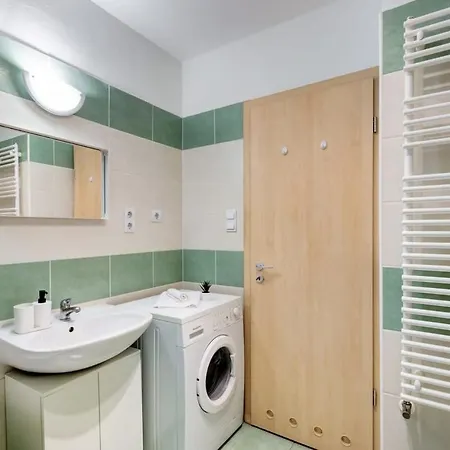 Comfy In Town Apartment Budapest